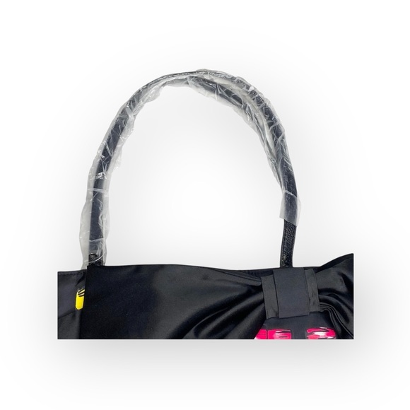 new Brighton 𖧷 Take a Beau Printed Tote with Bow 𖧷 Black Shiny Nylon 𖧷 Read - Picture 5 of 16